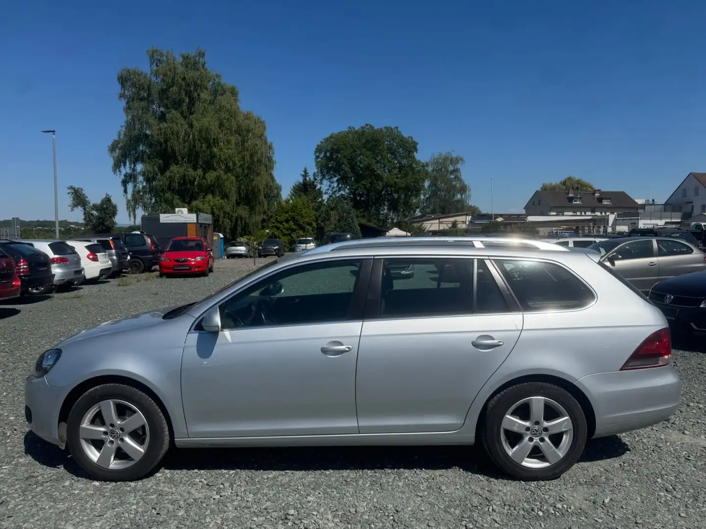 Volkswagen Golf VI Variant Automatik Navi AHK *Kette neu Silber - 1