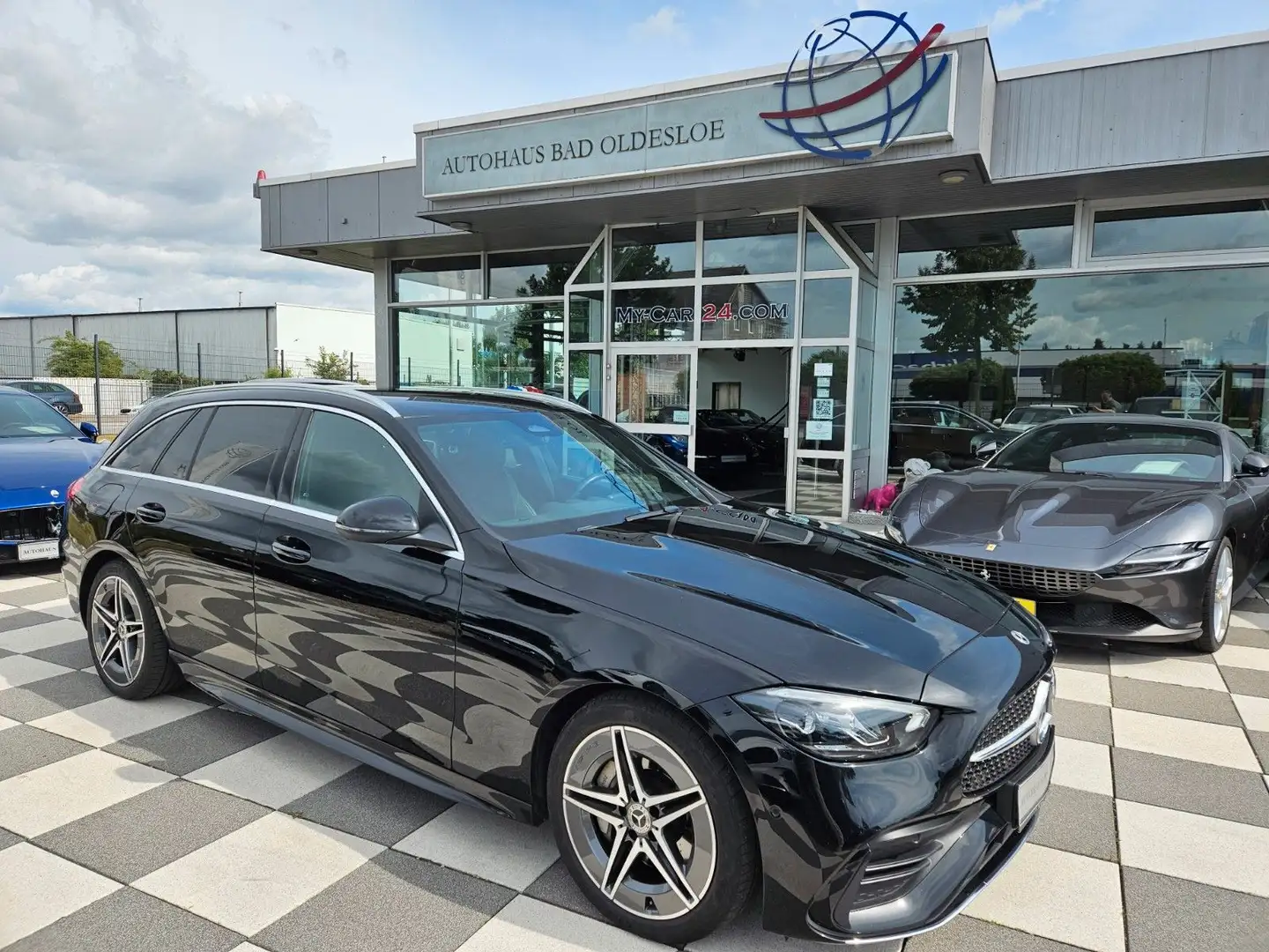 Mercedes-Benz C 300 T D+AMG LINE+Distronic+LED/IHC+ACC+ Schwarz - 2