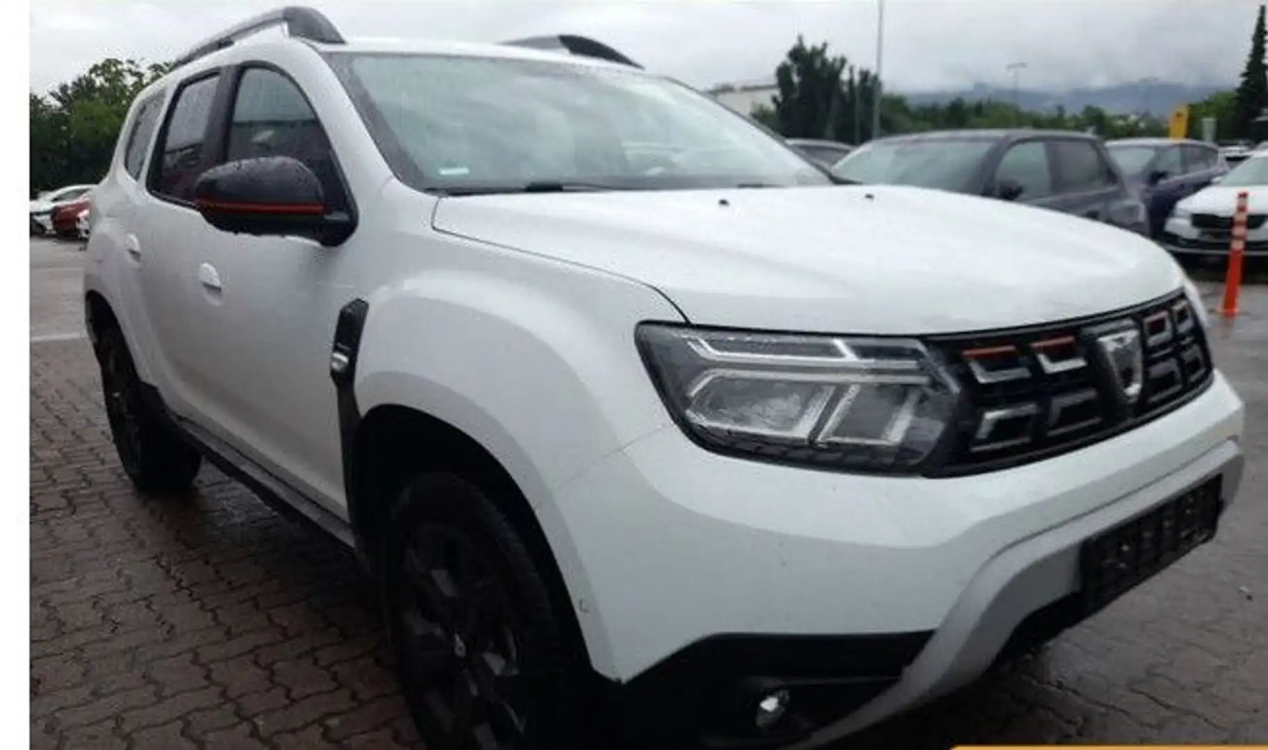 Dacia Duster II Extreme Weiß - 1