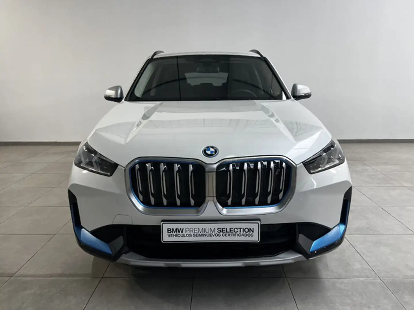 BMW iX1 xDrive30A Blanco - 2