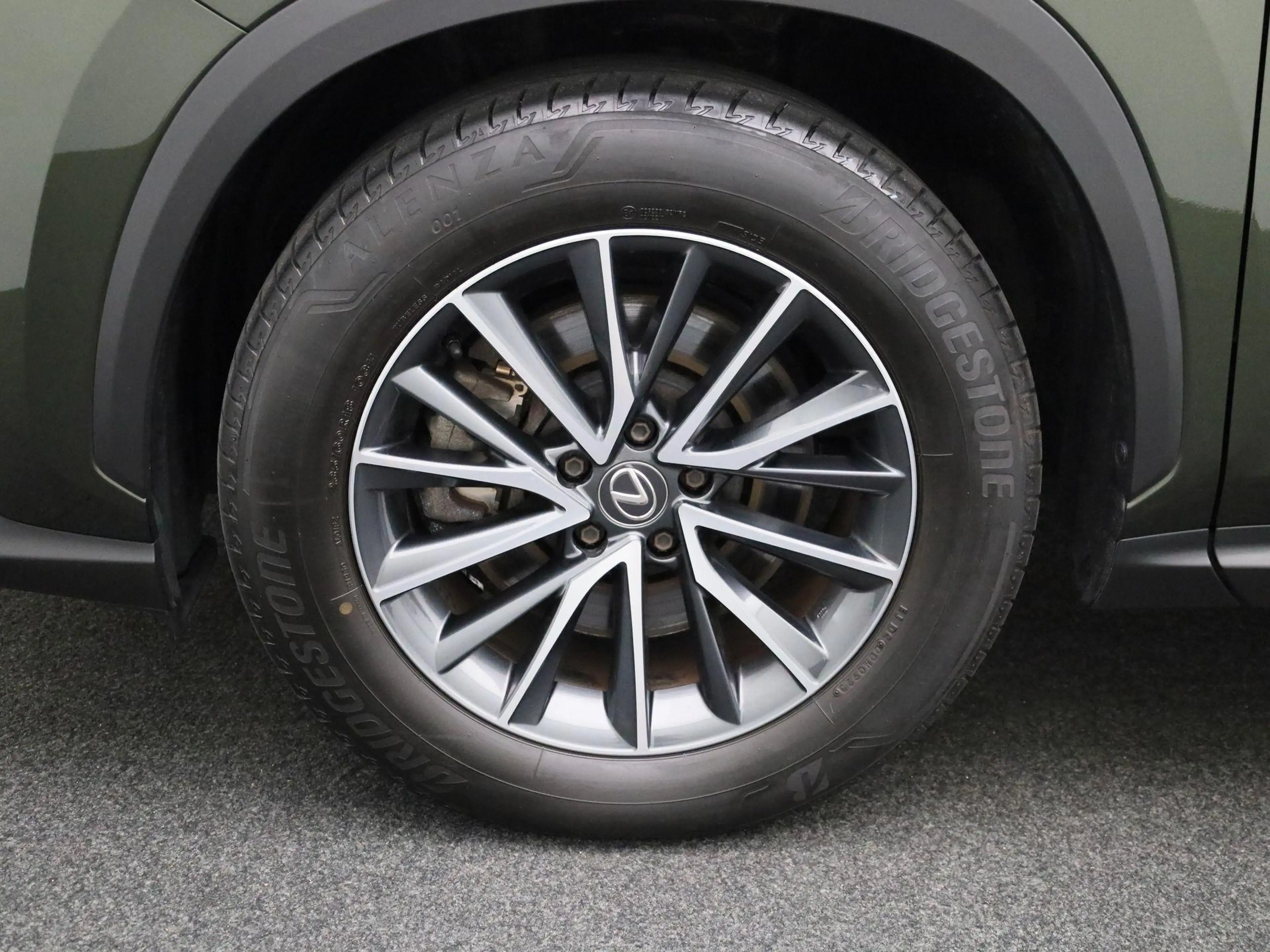 Lexus NX 450h+ AWD Luxury Line | PANORAMADAK | HEAD-UP DISPLAY | — photo 14