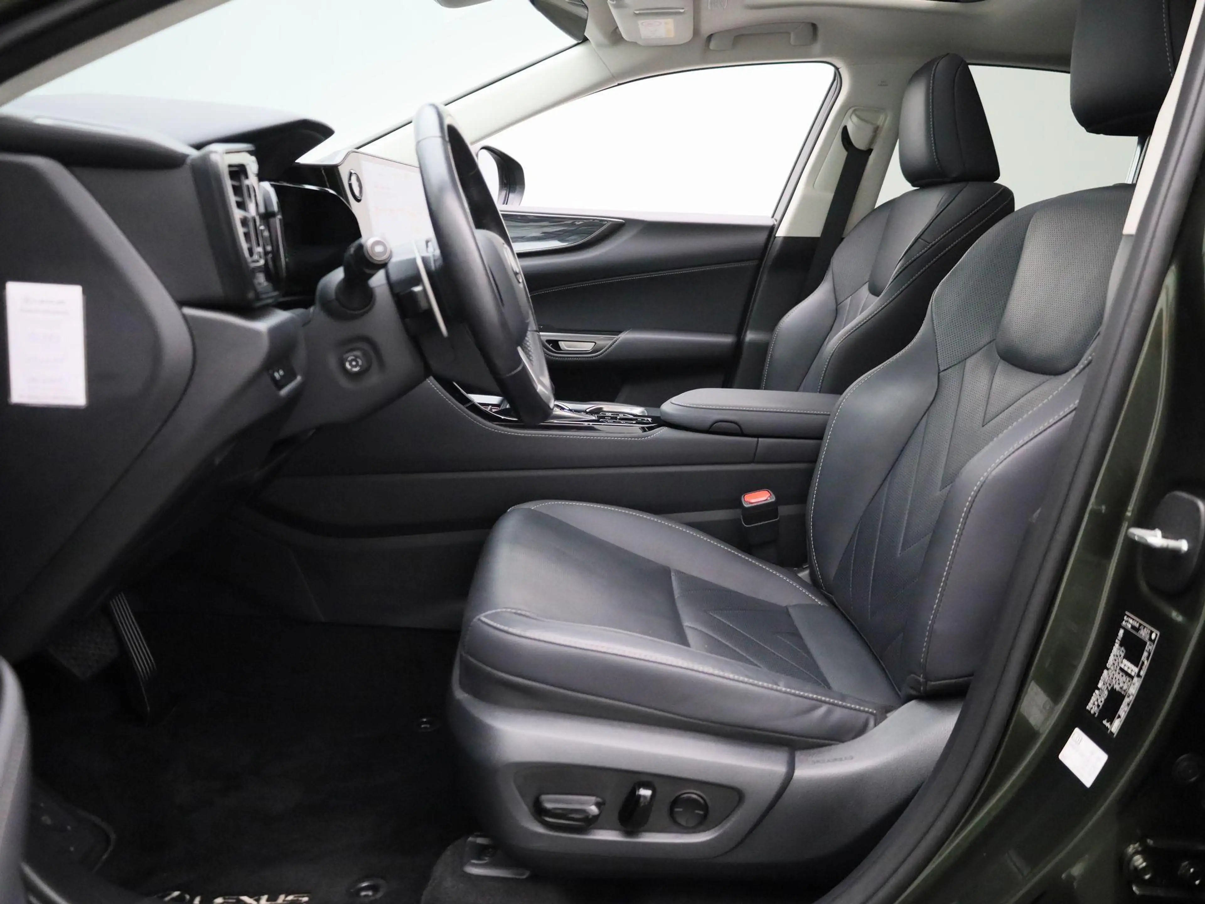 Lexus NX 450h+ AWD Luxury Line | PANORAMADAK | HEAD-UP DISPLAY | — photo 10