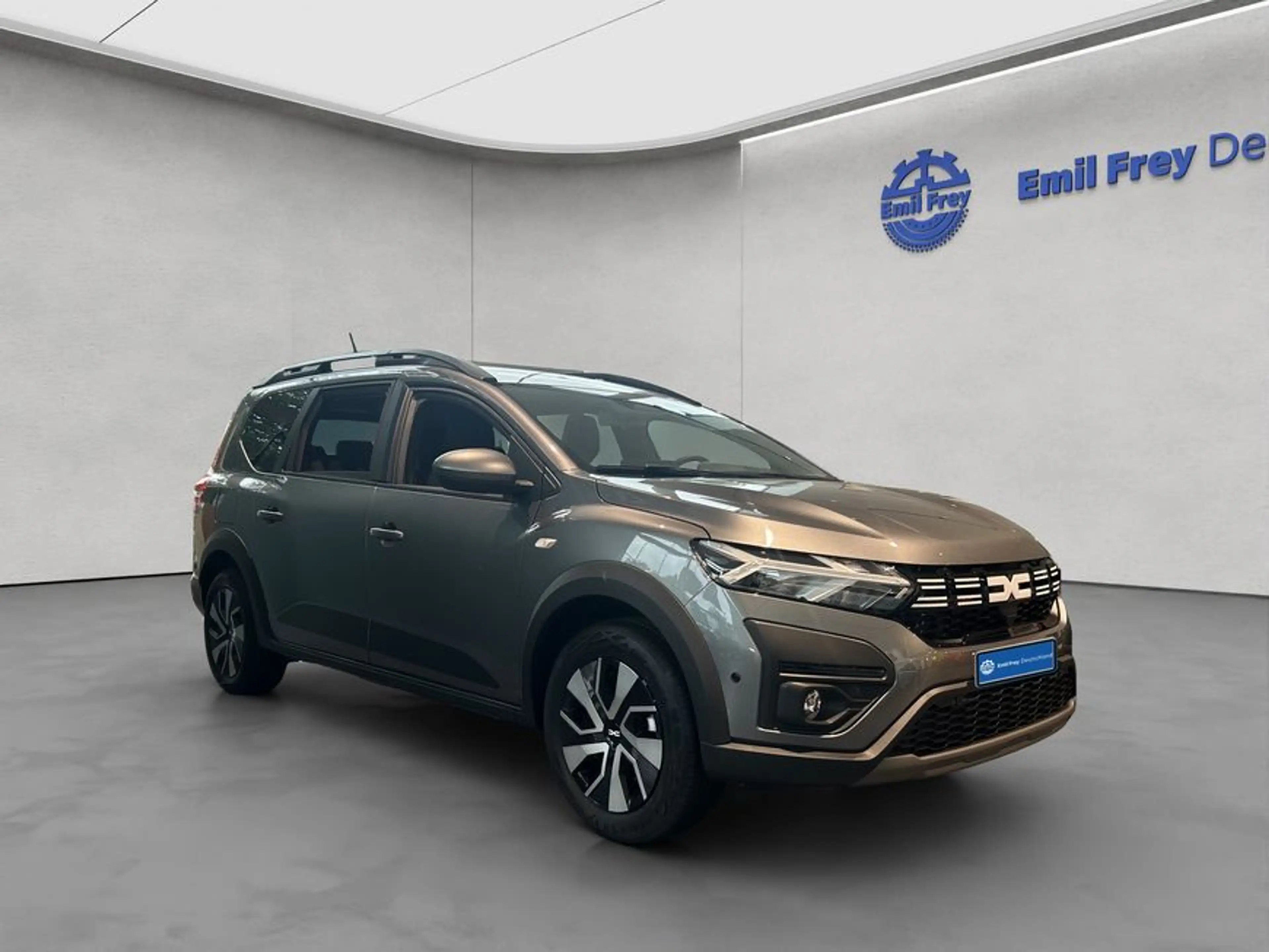 Dacia Jogger Hybrid 140 (7-Sitzer) Expression 5-türig — photo 7
