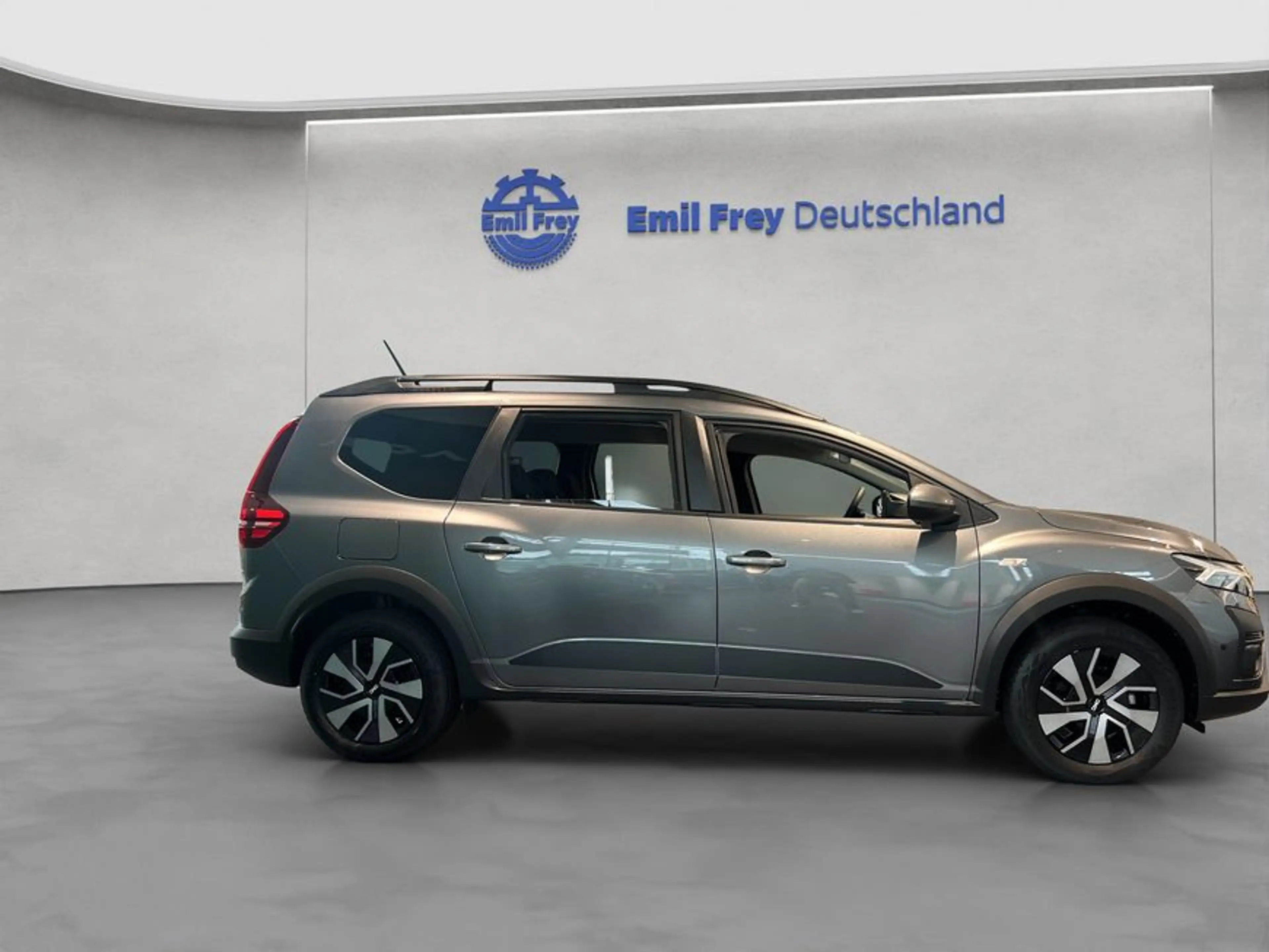 Dacia Jogger Hybrid 140 (7-Sitzer) Expression 5-türig — photo 6