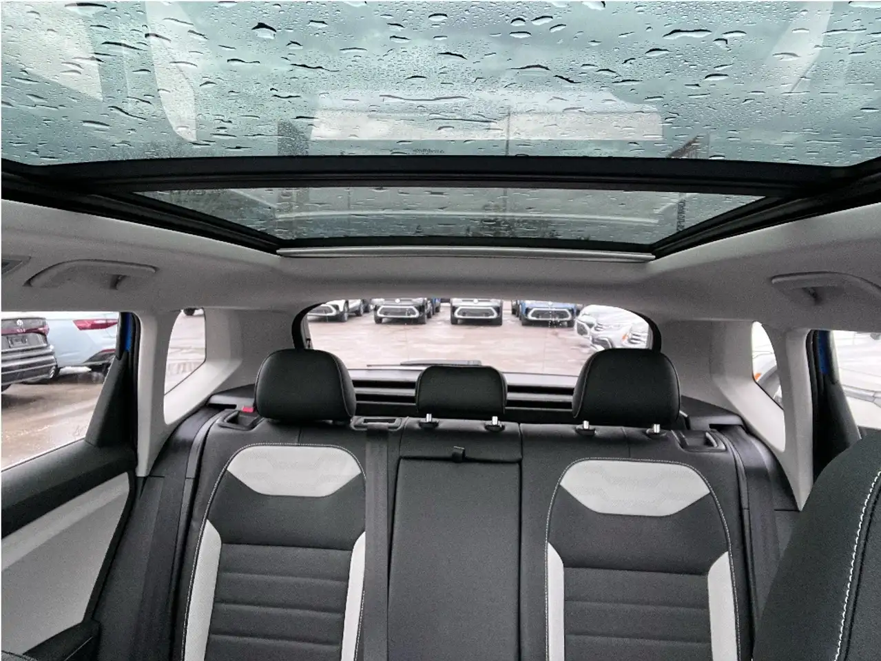 Volkswagen Taos снимка Volkswagen Taos