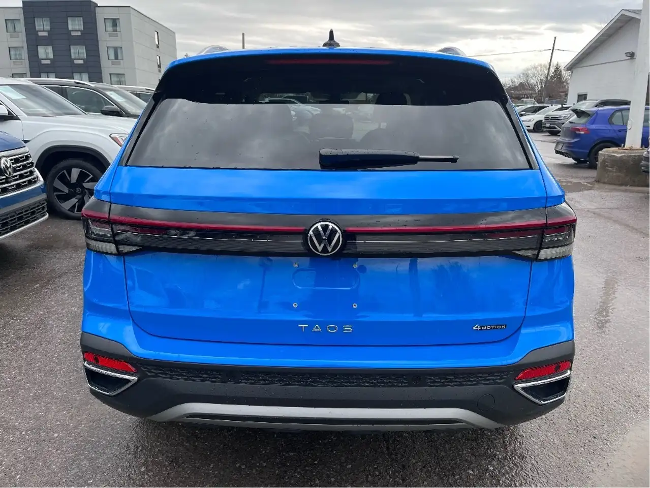 Volkswagen Taos снимка Volkswagen Taos