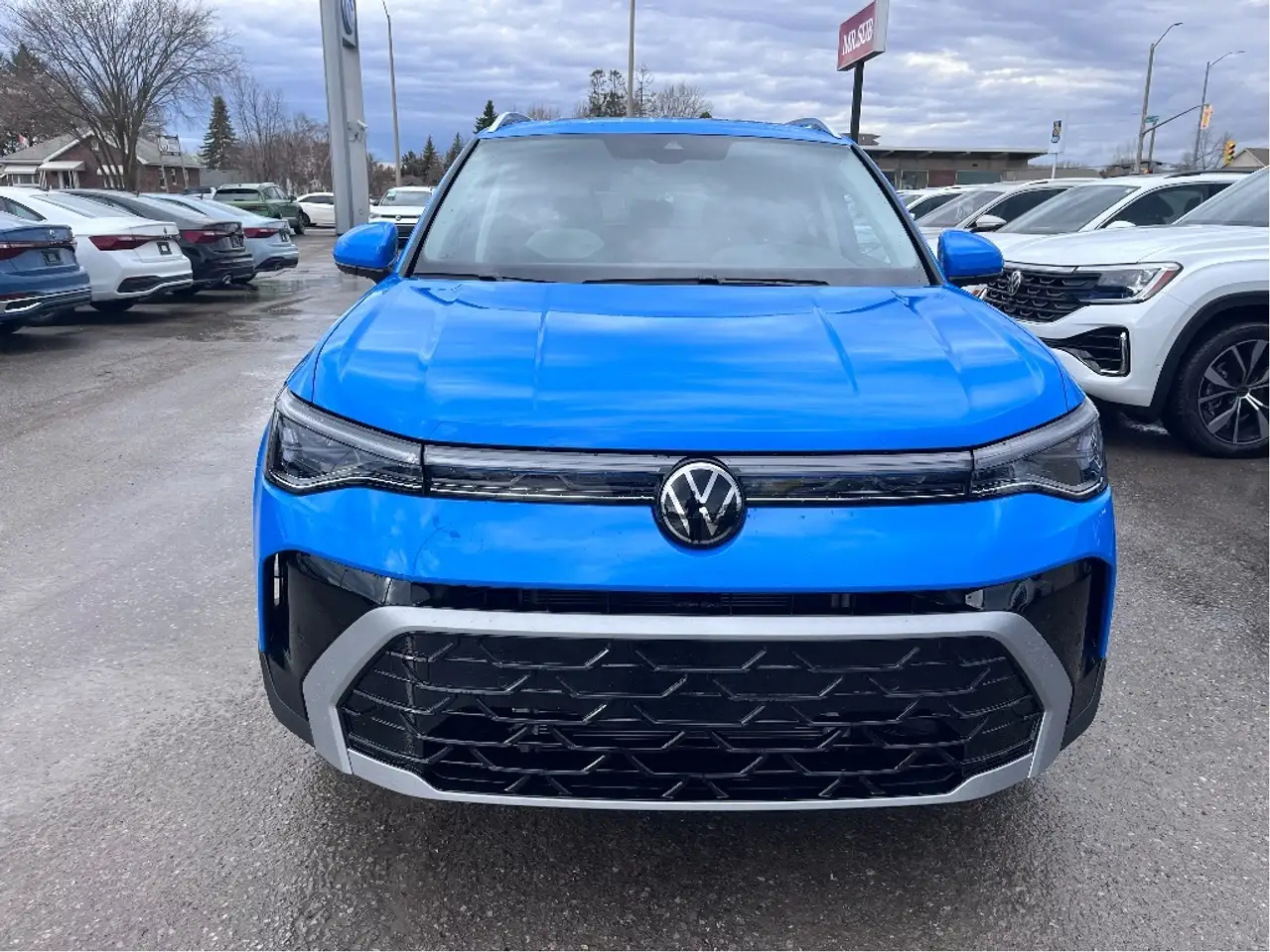 Volkswagen Taos снимка Volkswagen Taos