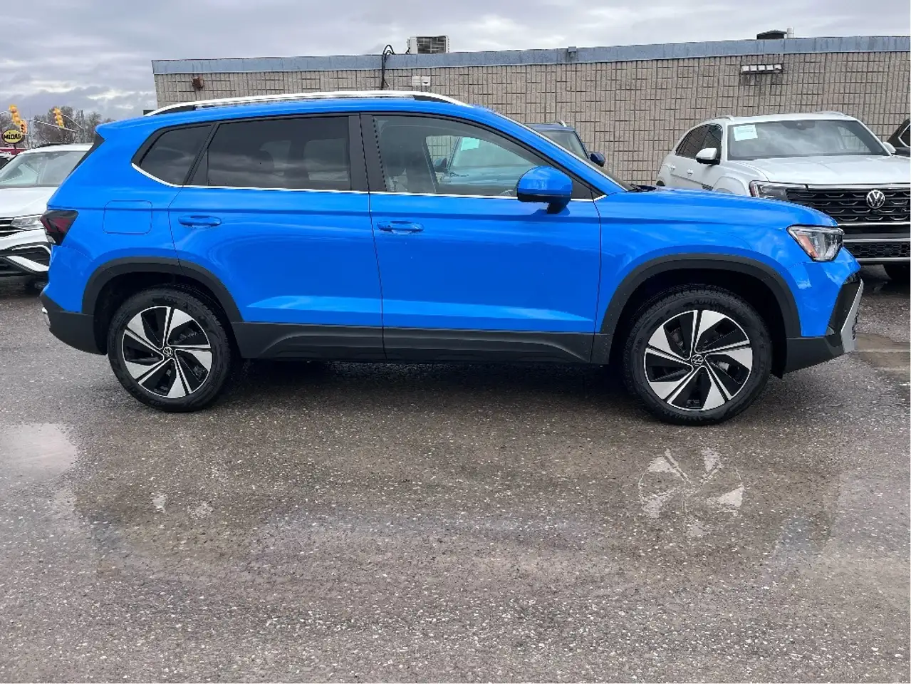 Volkswagen Taos снимка Volkswagen Taos