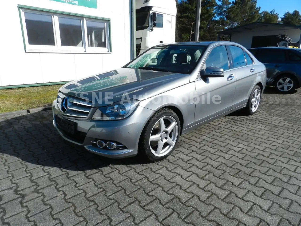 Das Auto