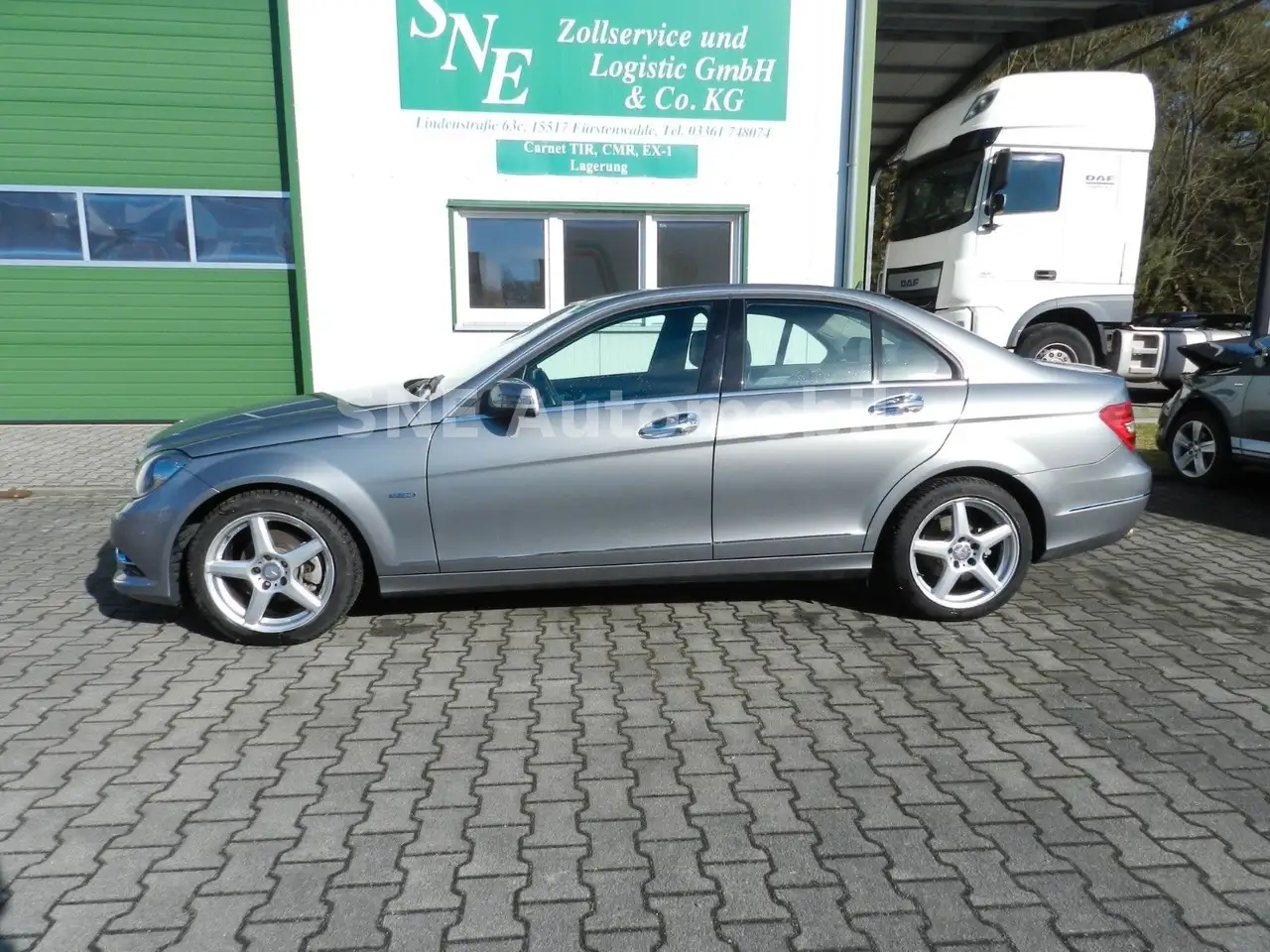 Das Auto