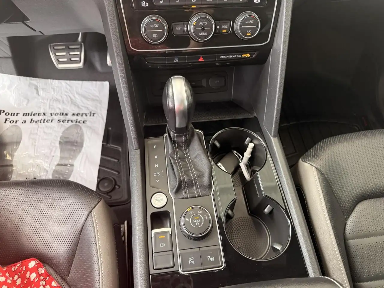 Volkswagen Atlas снимка Volkswagen Atlas