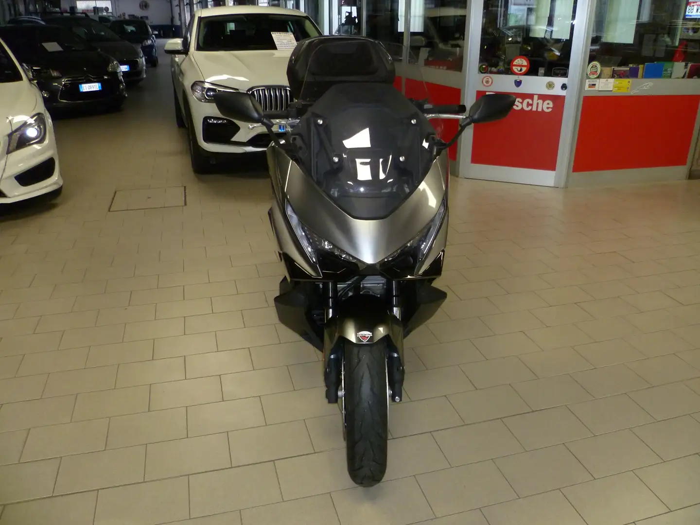 Honda Forza 750 Серый - 2