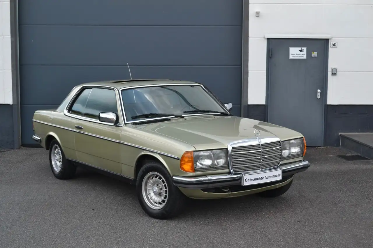 Mercedes-Benz CE 230