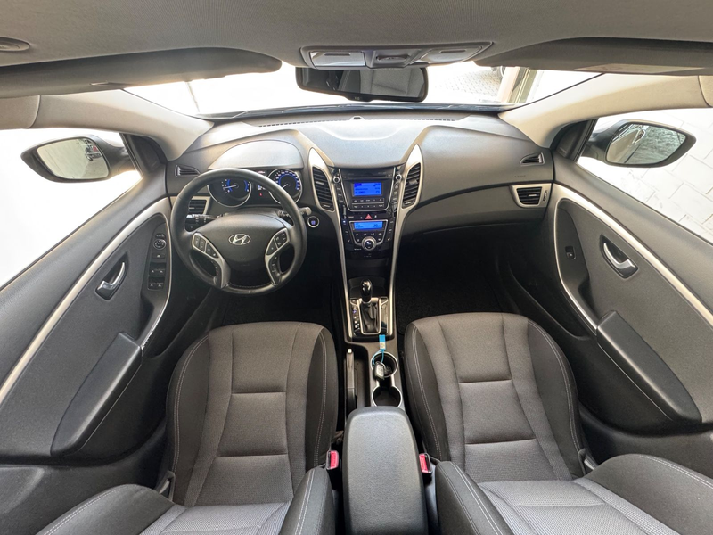 Hyundai i30 blue | 1. Hand | Automatik | BT Car Play — photo 10