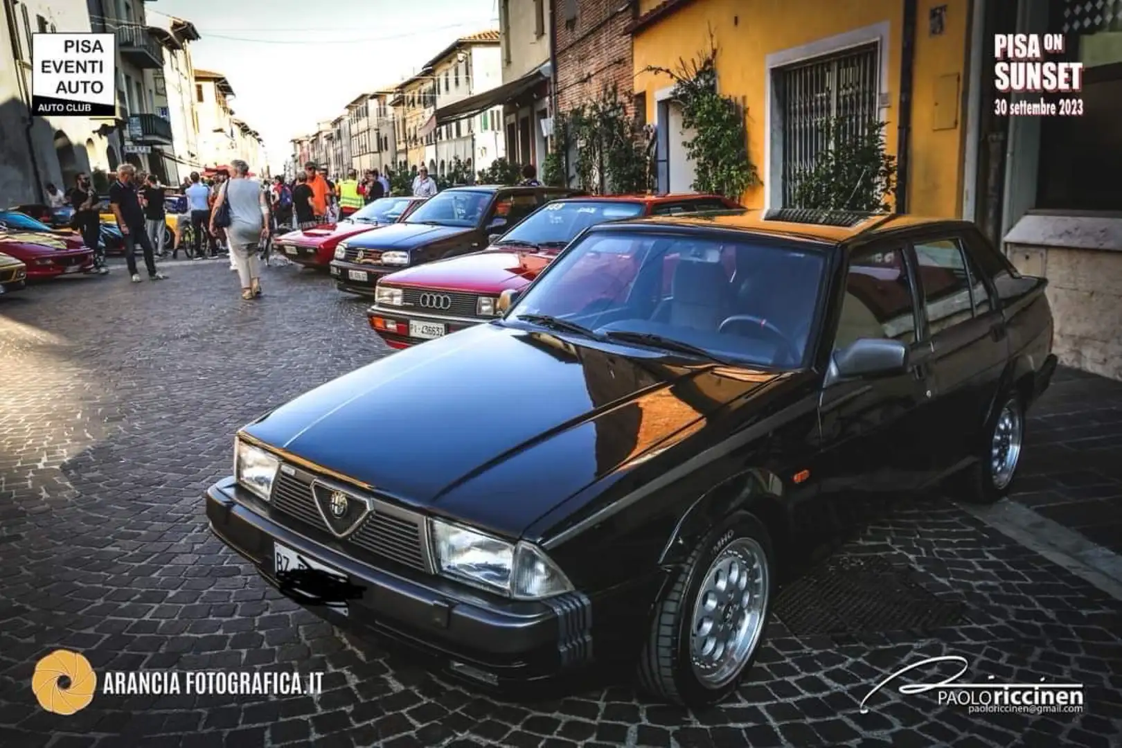Alfa Romeo 75 3.0i V6 America Černá - 1