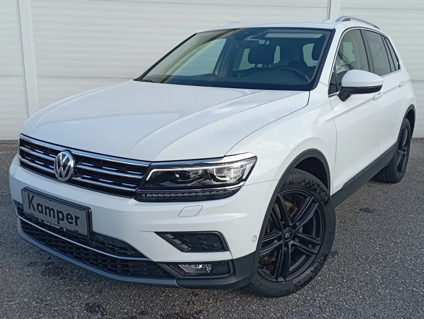 Volkswagen Tiguan Highline TDI SCR 4MOTION DSG Weiß - 1