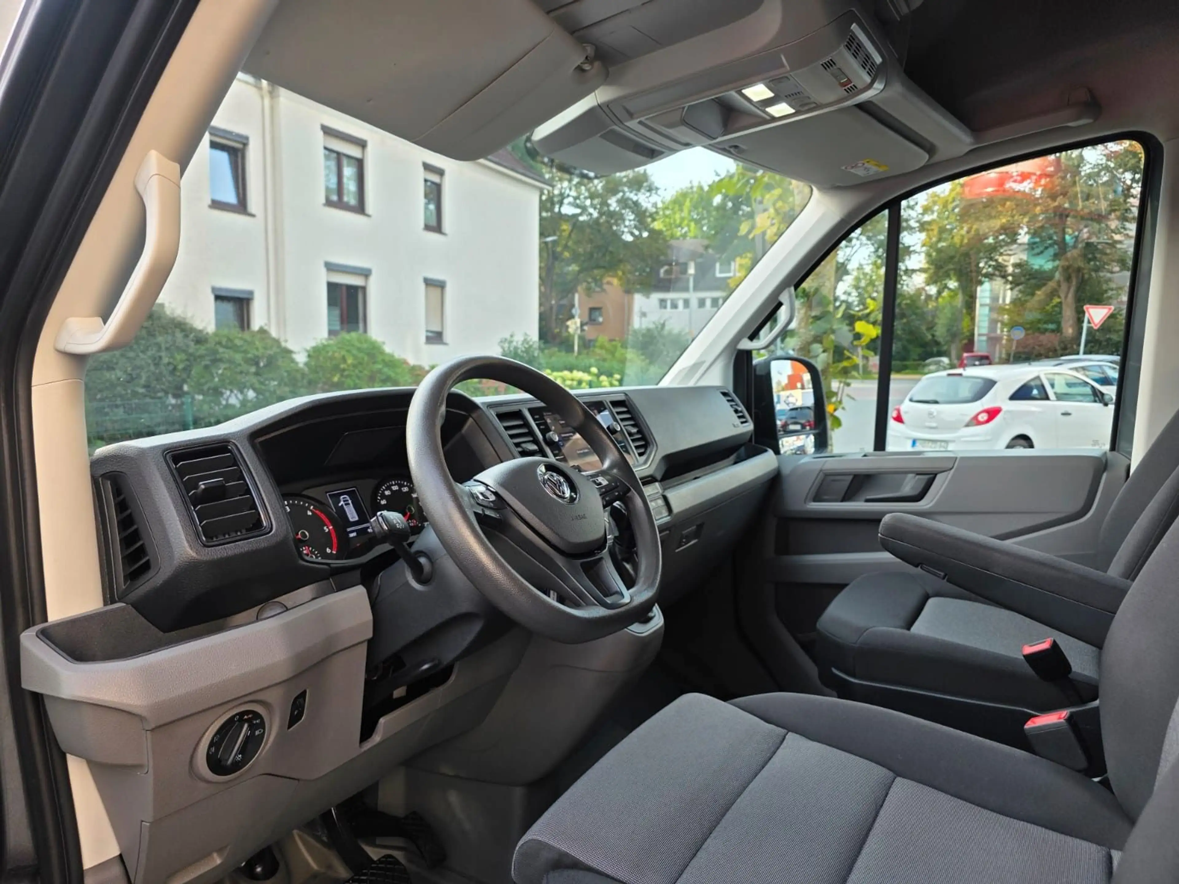 Volkswagen Crafter Kasten 35 mittellang FWD/AHK/RFK/KLIMA/ — photo 8