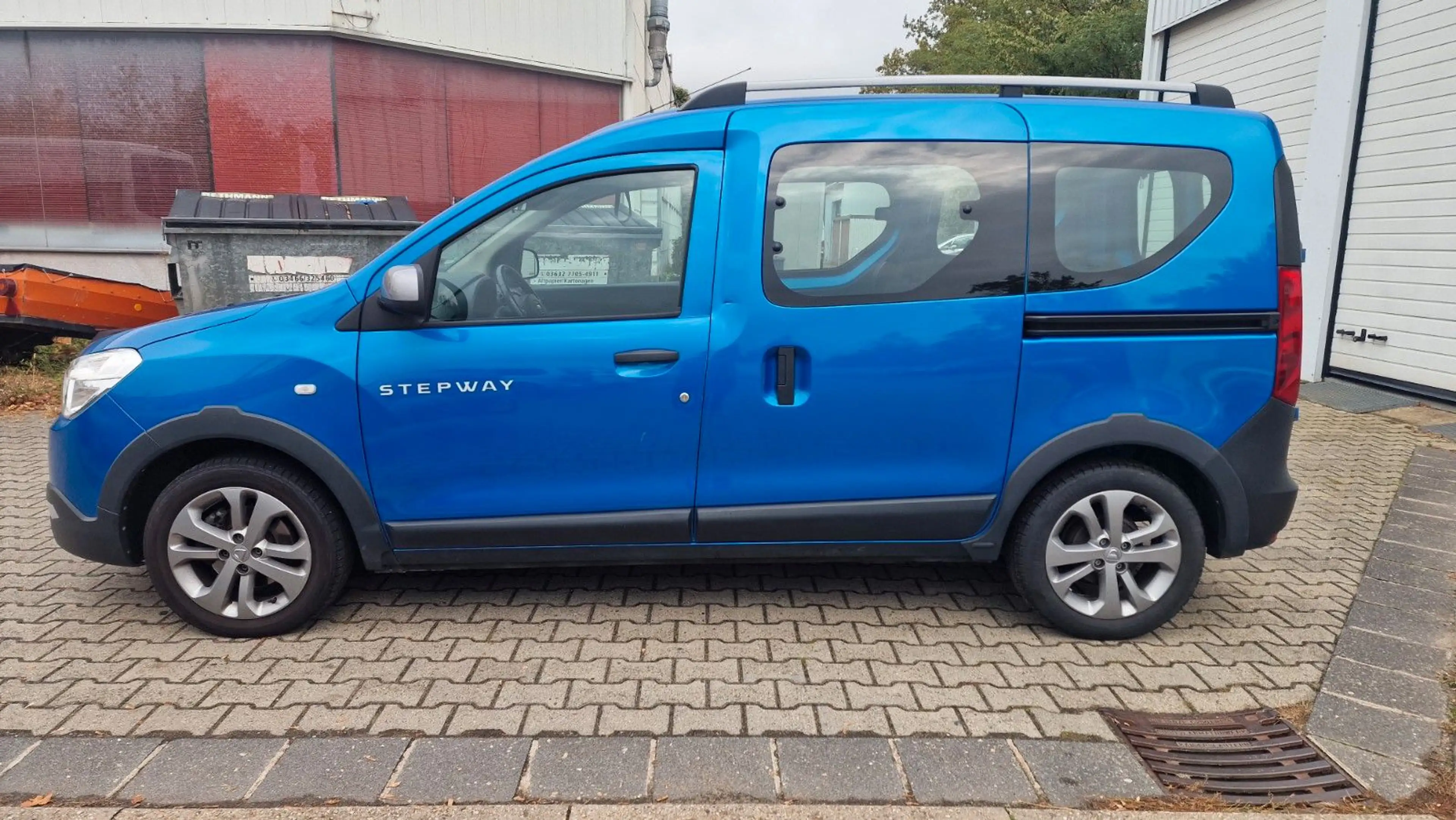Dacia Dokker Stepway 1 Hand Klima Unfallfrei 5 Sitzer — photo 13