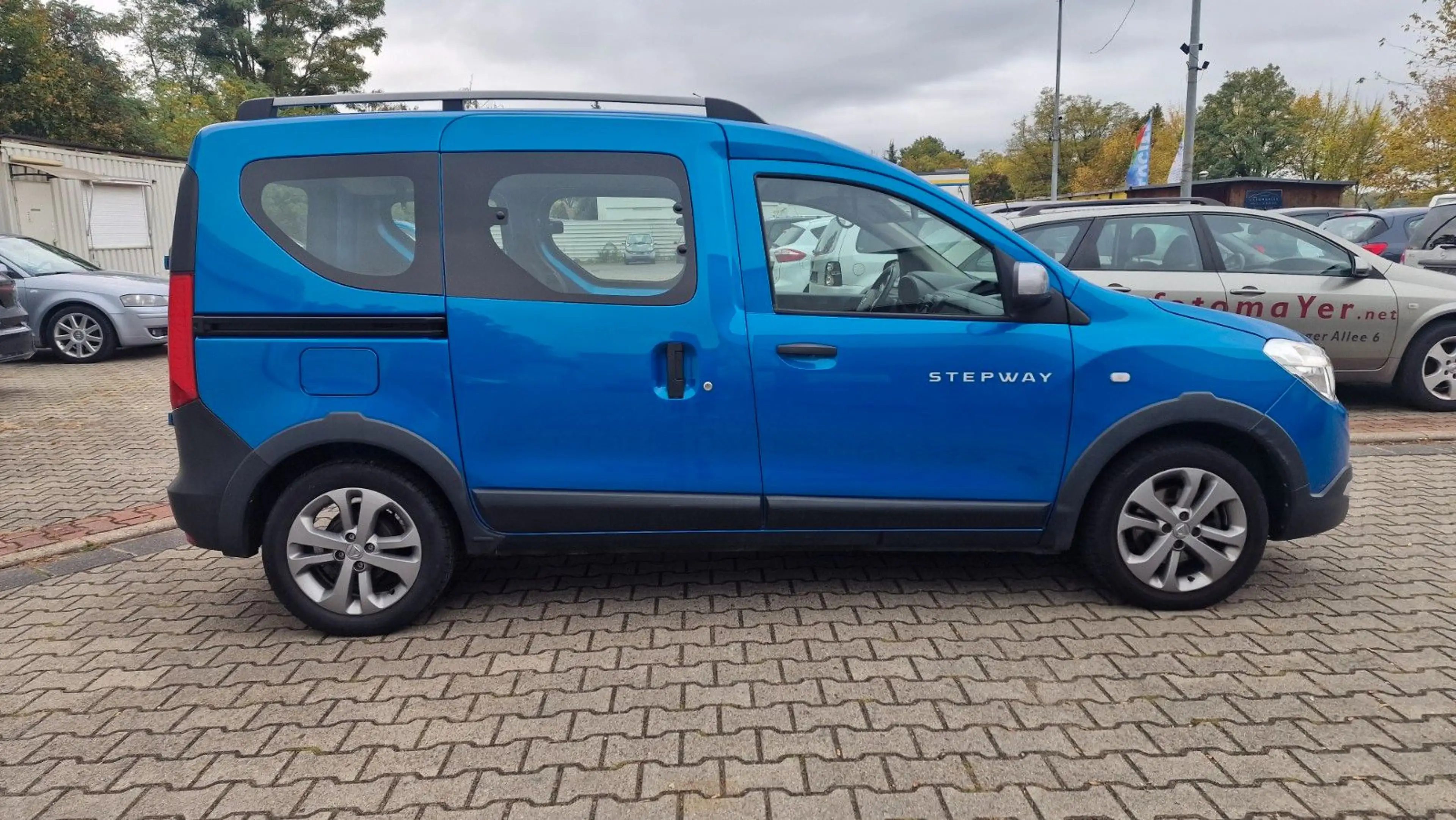 Dacia Dokker Stepway 1 Hand Klima Unfallfrei 5 Sitzer — photo 6