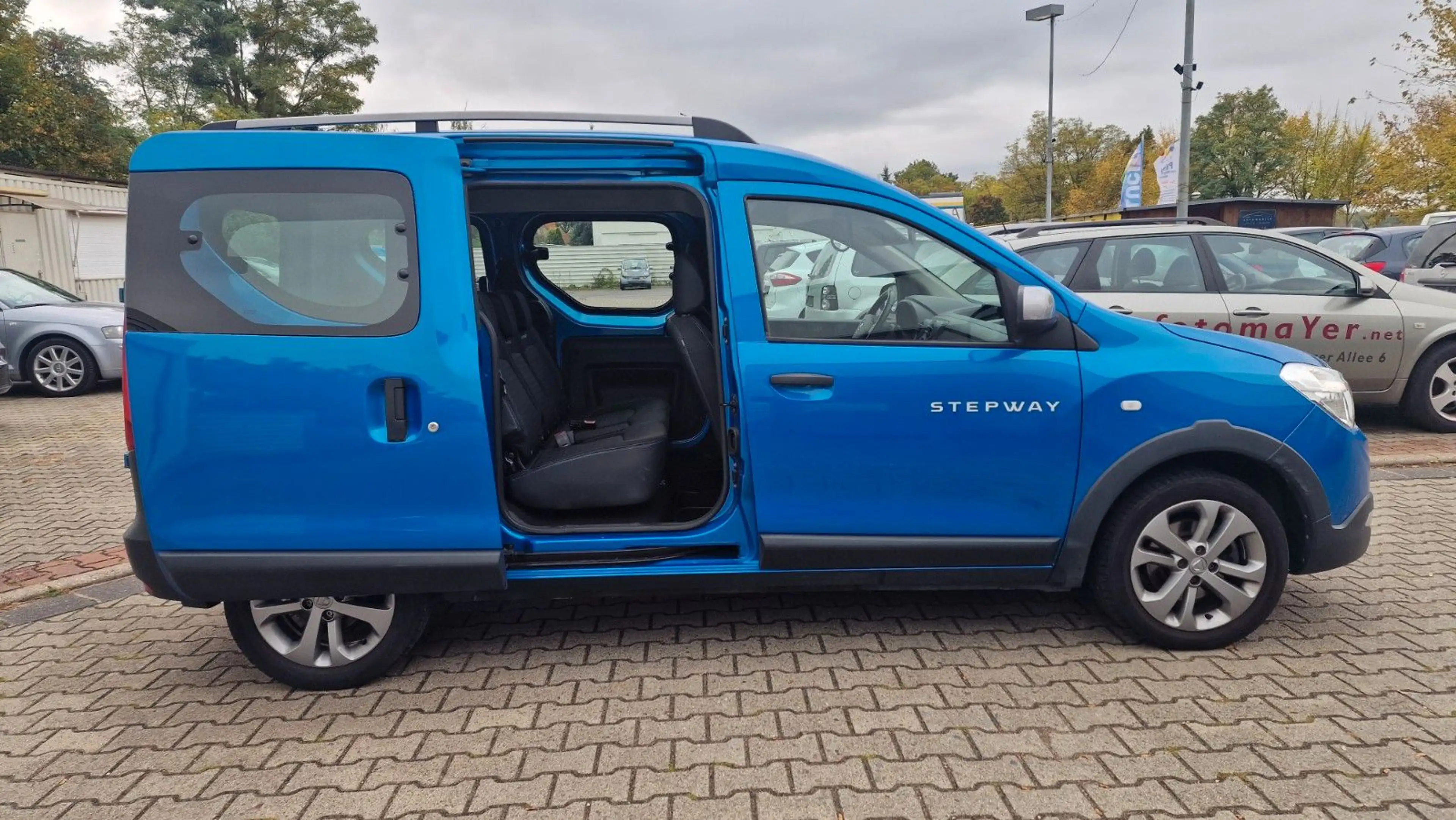 Dacia Dokker Stepway 1 Hand Klima Unfallfrei 5 Sitzer — photo 7
