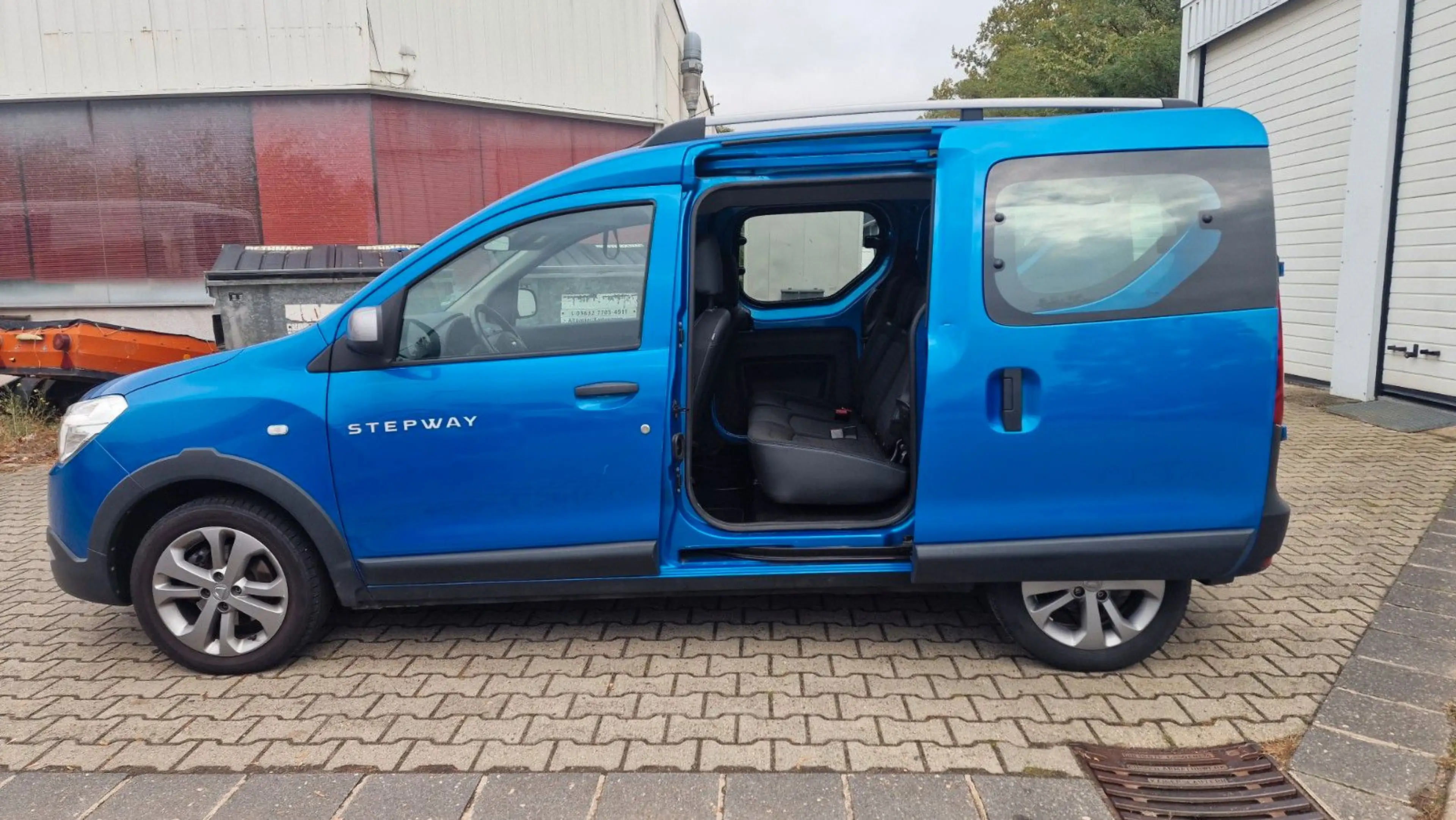 Dacia Dokker Stepway 1 Hand Klima Unfallfrei 5 Sitzer — photo 14