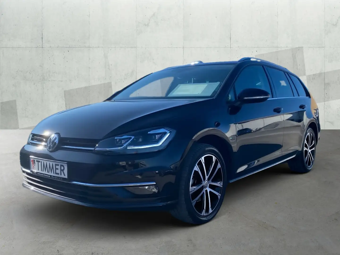 Volkswagen Golf Variant VII Variant 1.5 TSI DSG HIGH *PANO *STHZG *LED *A Zwart - 2