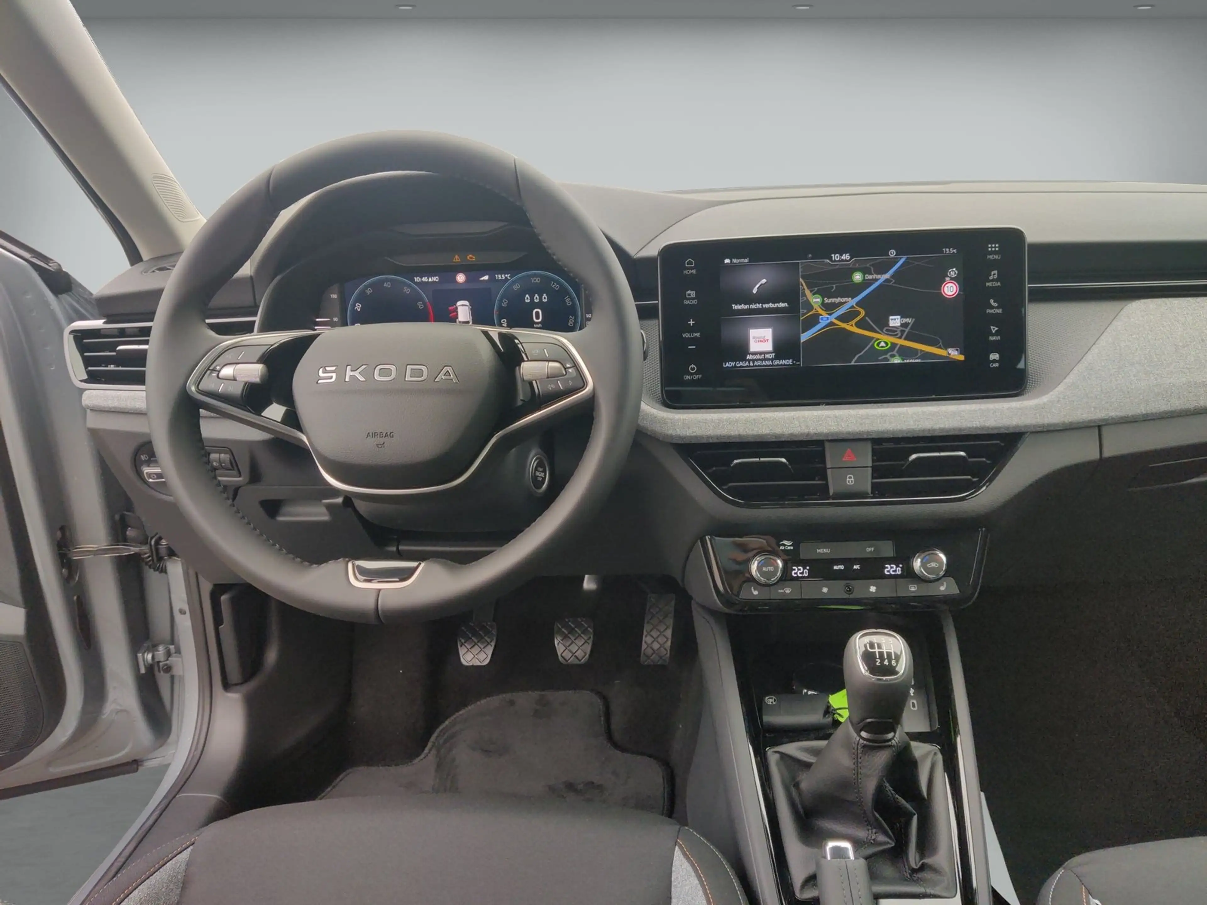Skoda Kamiq Selection SmartLink RearView Sitzh Navi Kessy DAB — photo 10