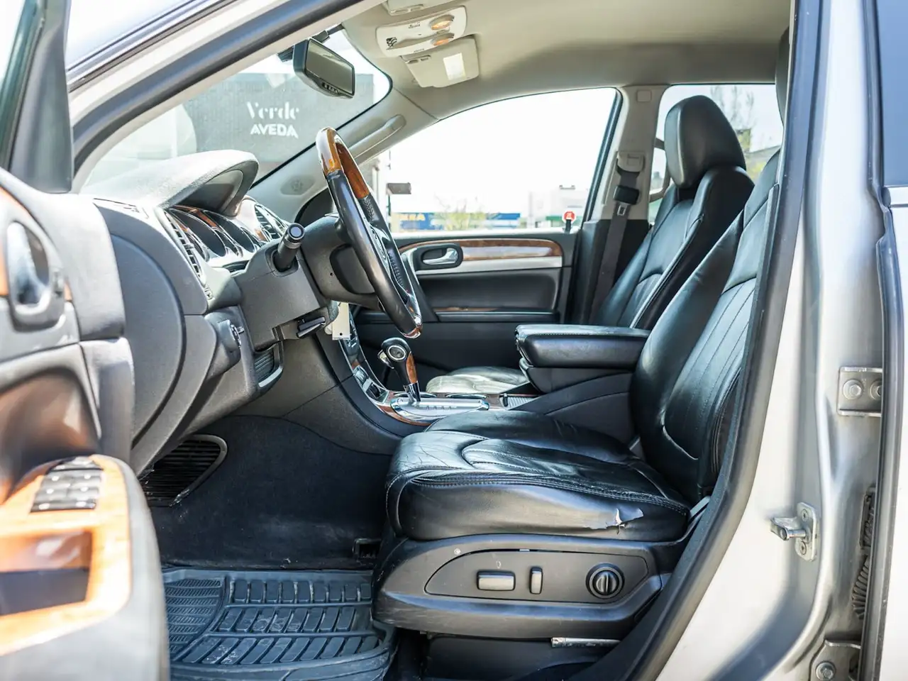 Buick Enclave photo Buick Enclave
