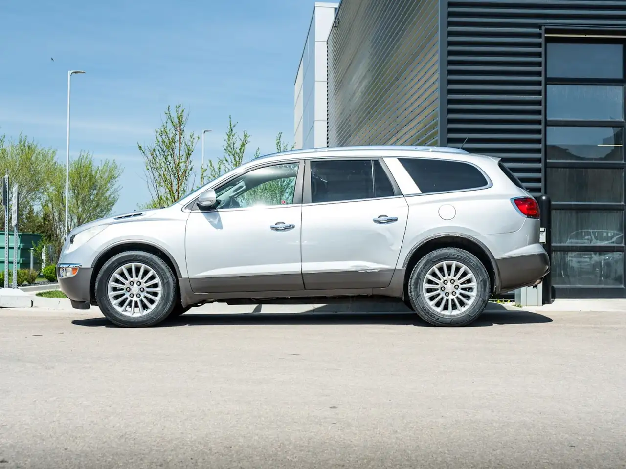 Buick Enclave photo Buick Enclave