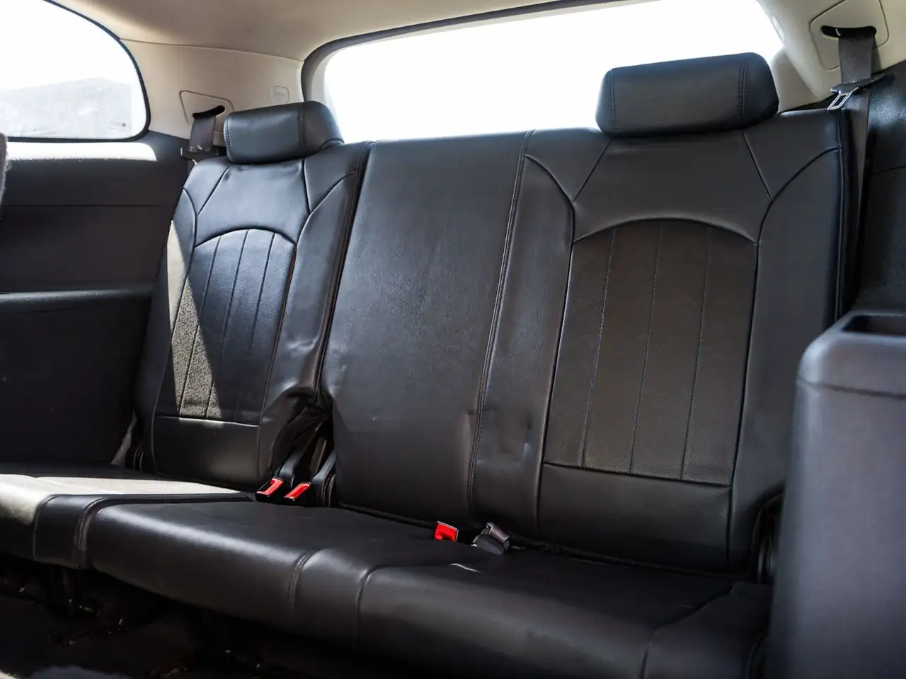 Buick Enclave photo Buick Enclave