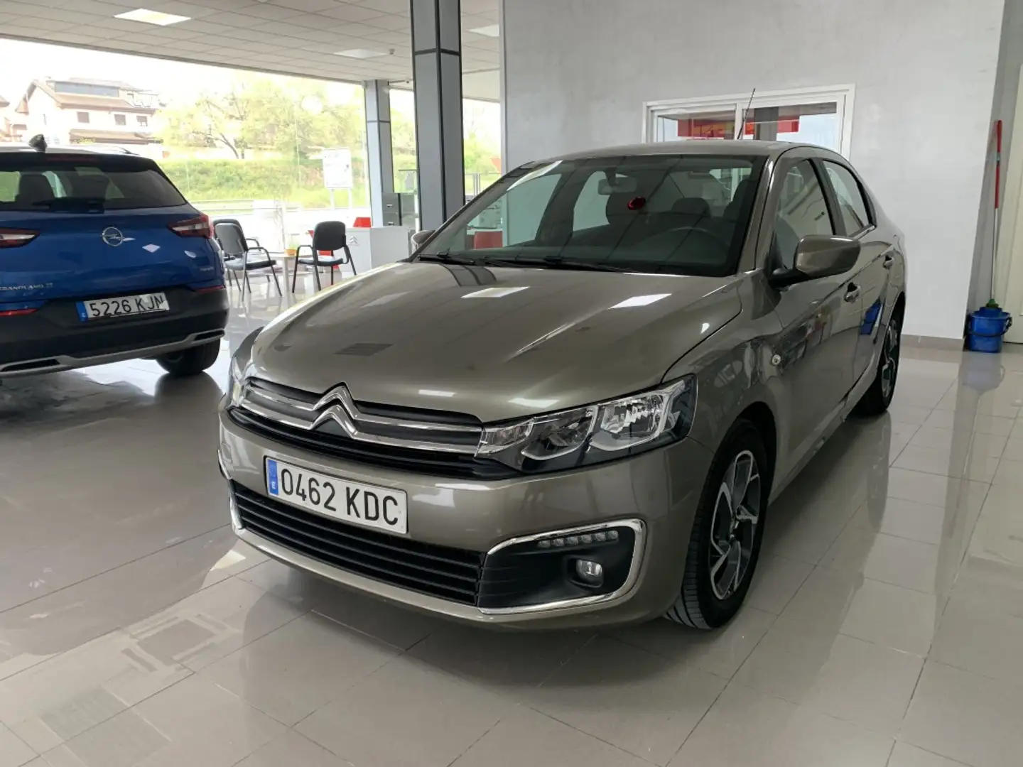 Citroen C-Elysée 1.6BlueHDi Shine 100 Коричневий - 2
