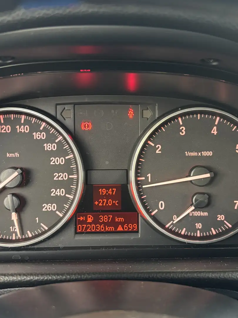 BMW 316 316i Edition Exclusive - 2