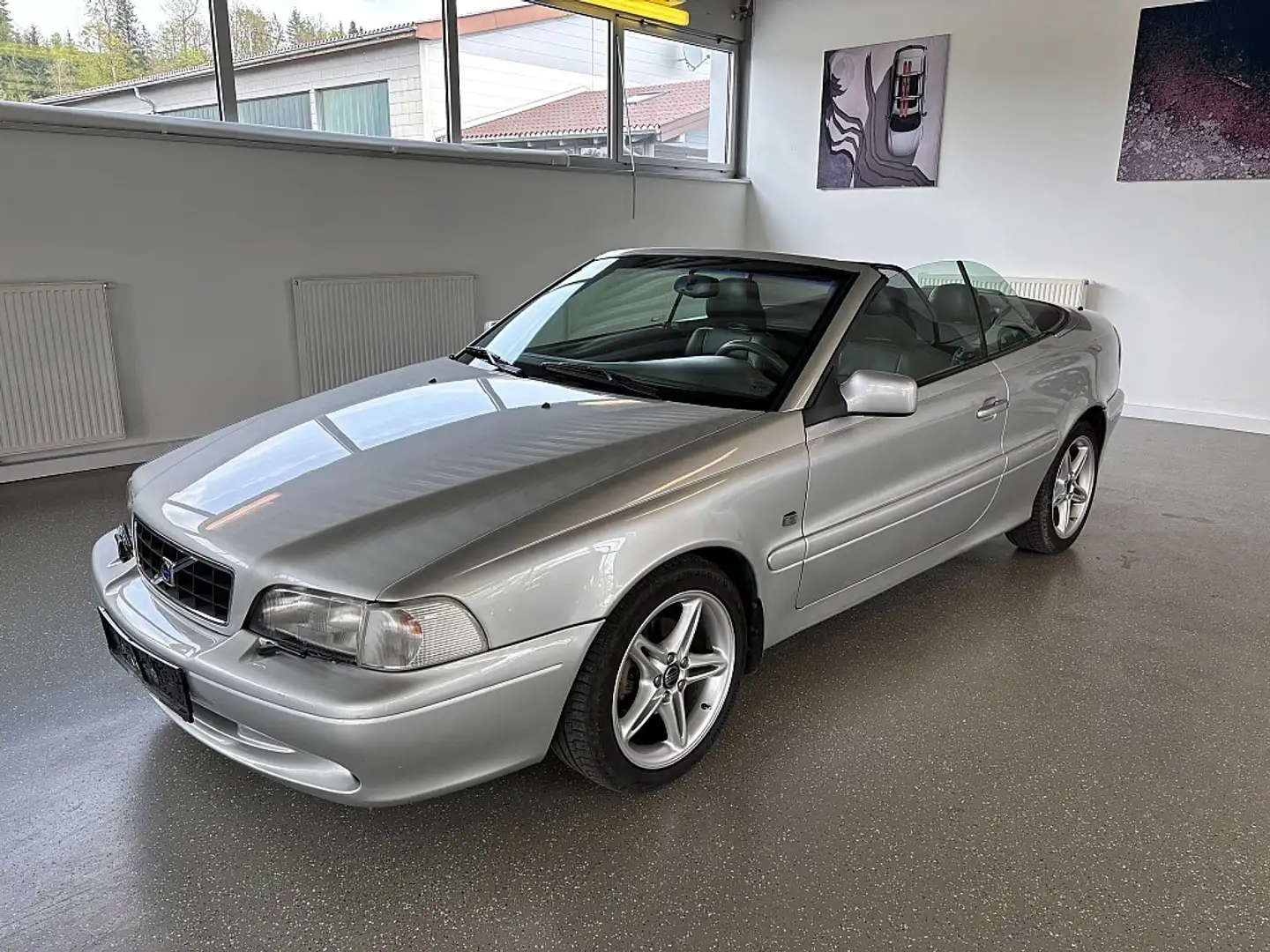 Volvo C70 2,0T Cabrio Silber - 2