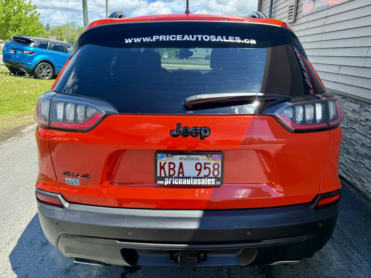 Jeep Cherokee снимка Jeep Cherokee