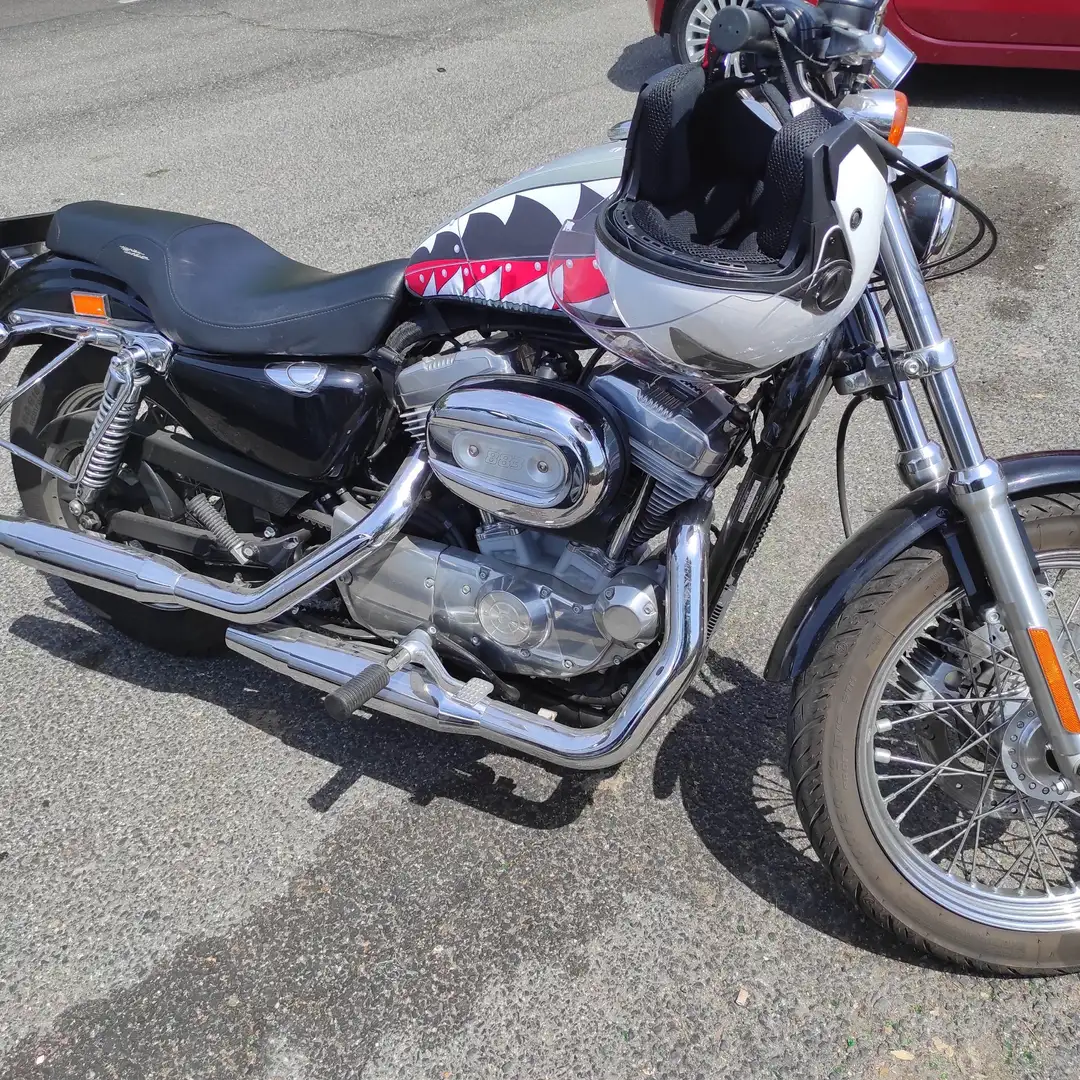 Harley-Davidson Sportster XL 883 Negro - 2