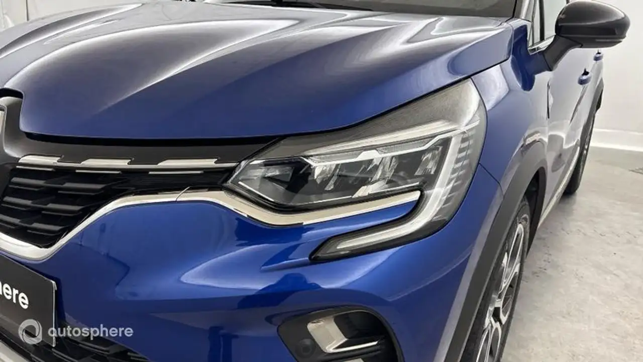 Renault Captur — photo 17