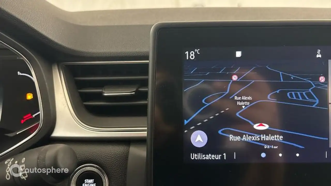 Renault Captur — photo 18
