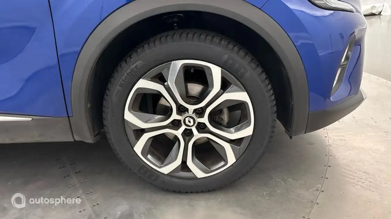 Renault Captur — photo 20