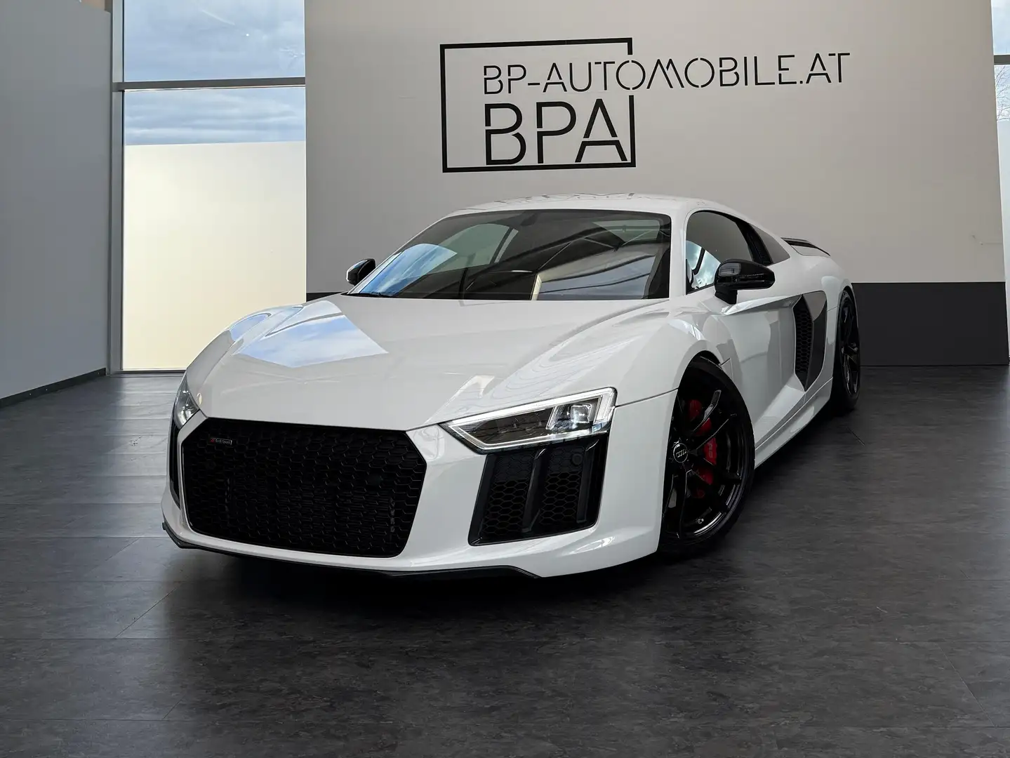 Audi R8 Coupe 5.2 FSI RWD // 1 of 999 // MEGA OPTIK // Bianco - 2