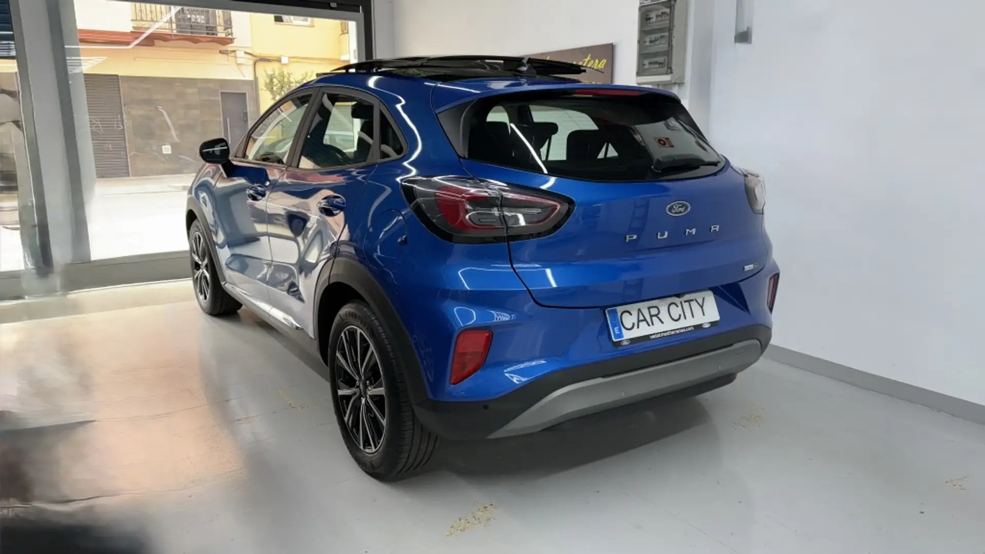 Ford Puma 1.0 EcoBoost MHEV Titanium Design 125 Blauw - 2