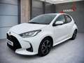 Toyota Yaris - 1,5 l, 116 PS 5-tg. Active Drive Weiß - thumbnail 1