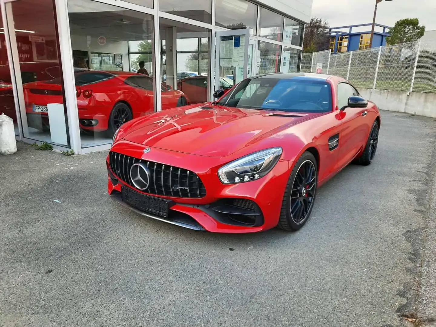 Mercedes-Benz AMG GT BENZ GT S Rouge - 2