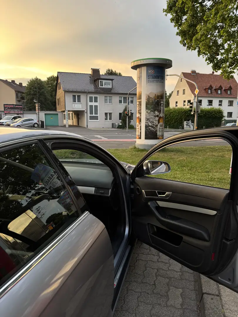 Audi A6 2.0 FSI - 2
