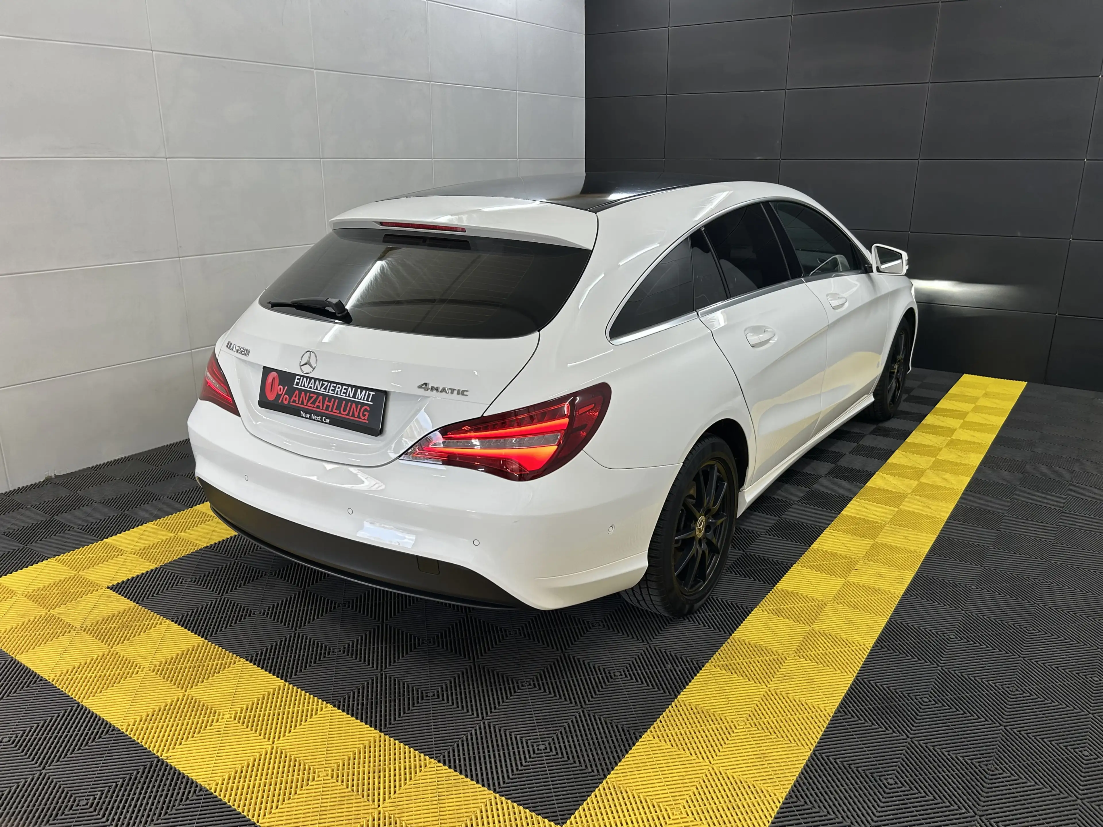 Mercedes-Benz CLA 220 4Matic ACC+LED+Leder+KAM — photo 4