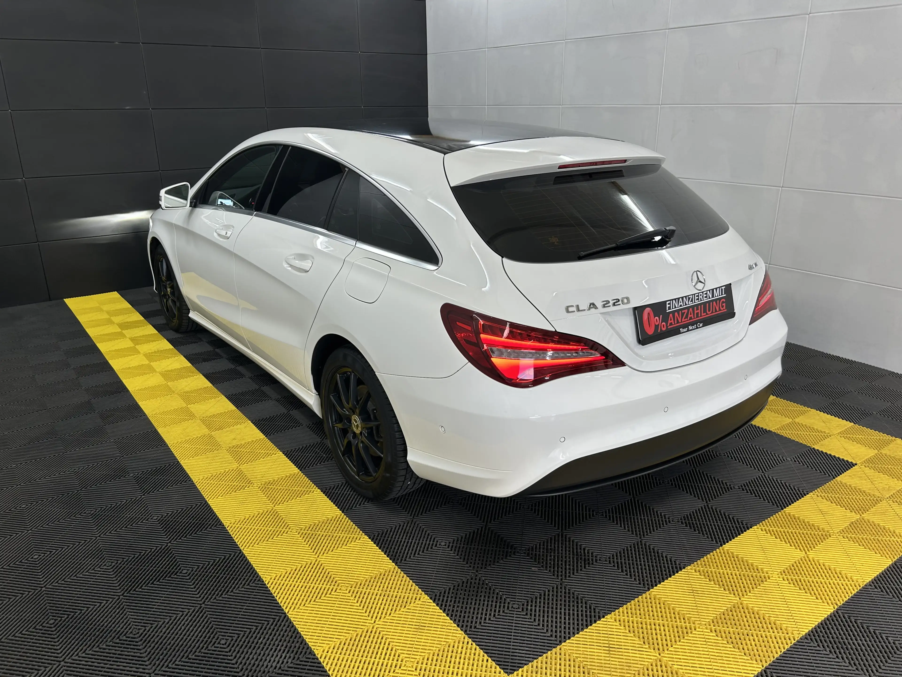 Mercedes-Benz CLA 220 4Matic ACC+LED+Leder+KAM — photo 7