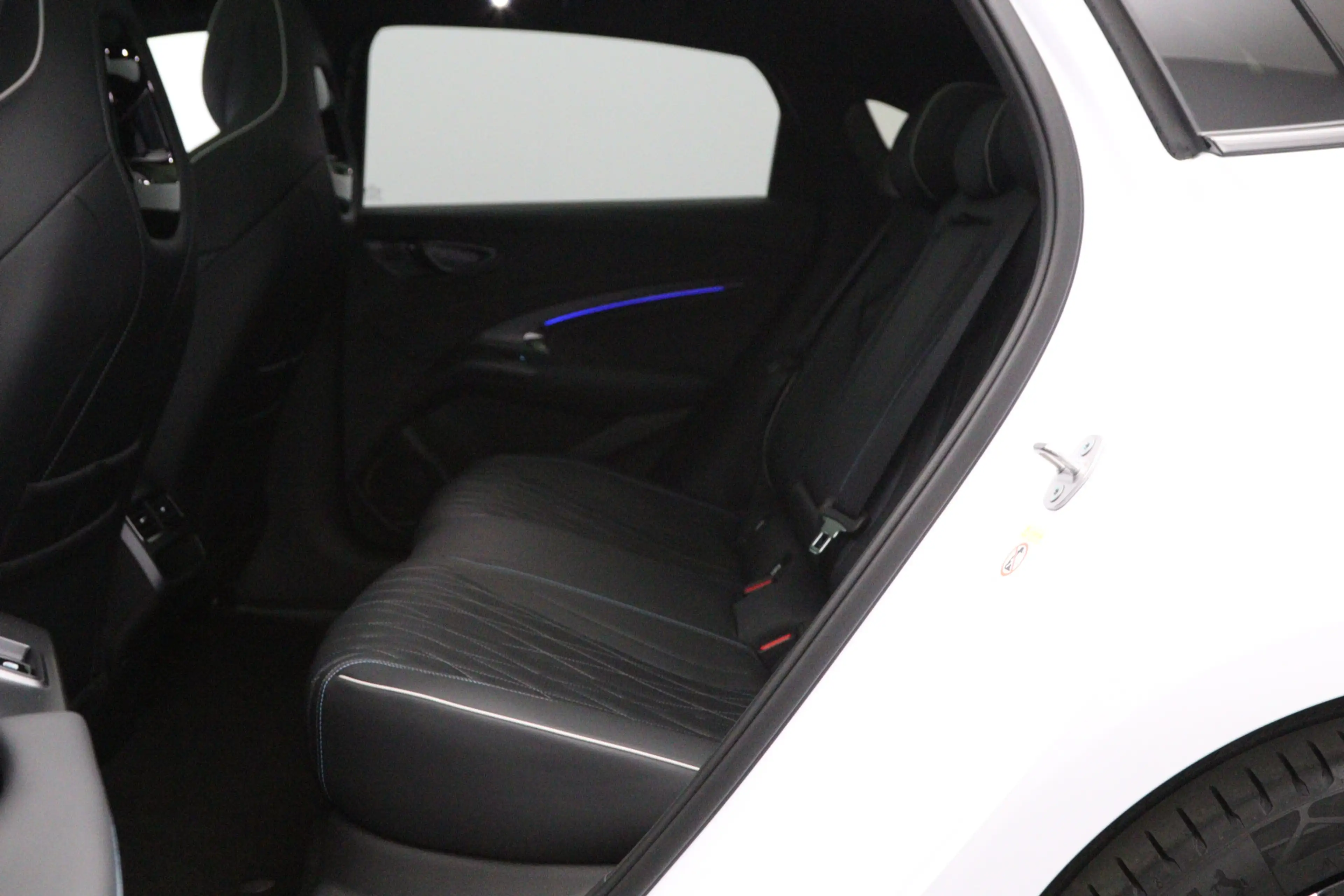 BYD Seal Excellence AWD 82.5 kWh 531 PK, SOH 100%, Panorama — photo 34