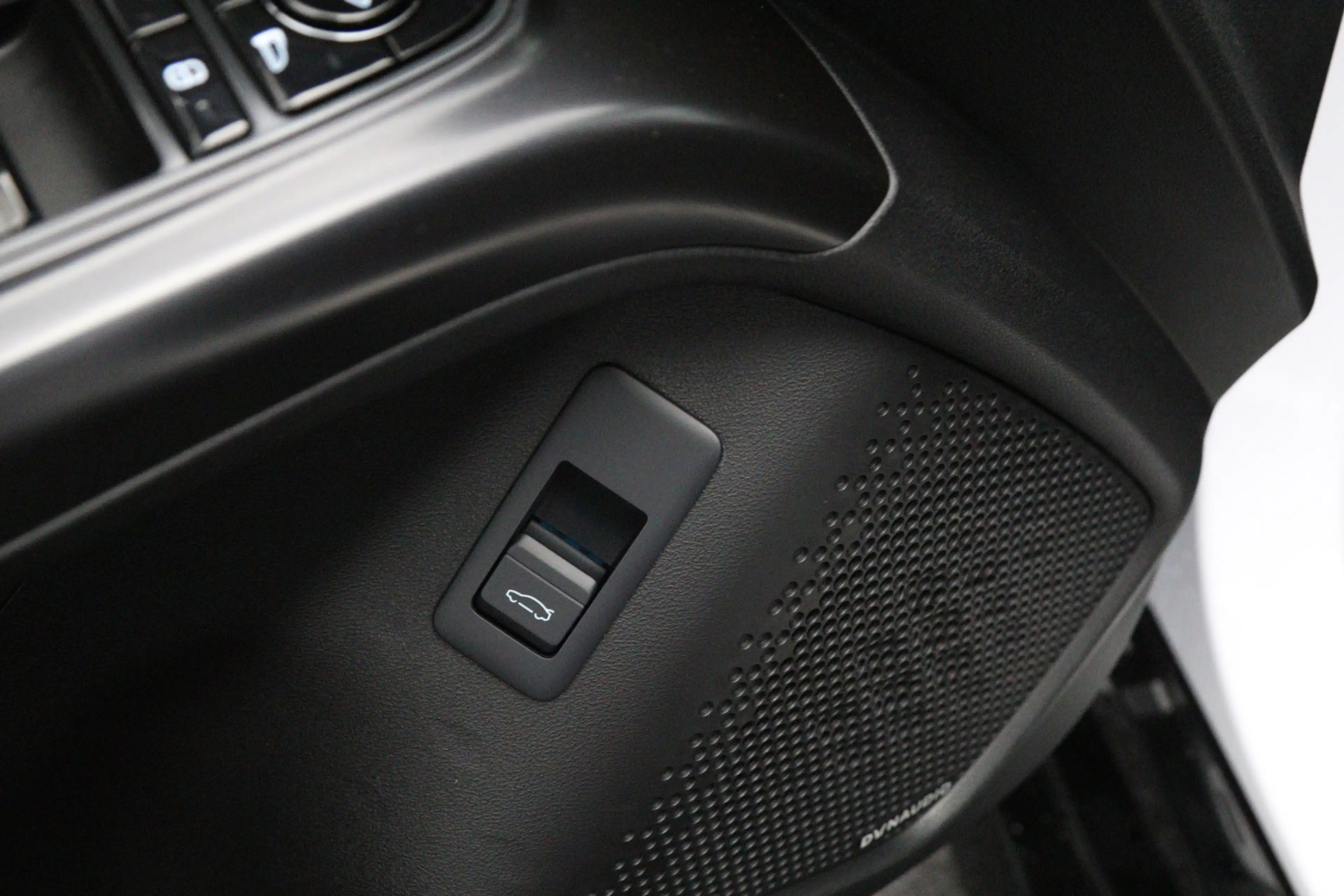BYD Seal Excellence AWD 82.5 kWh 531 PK, SOH 100%, Panorama — photo 33
