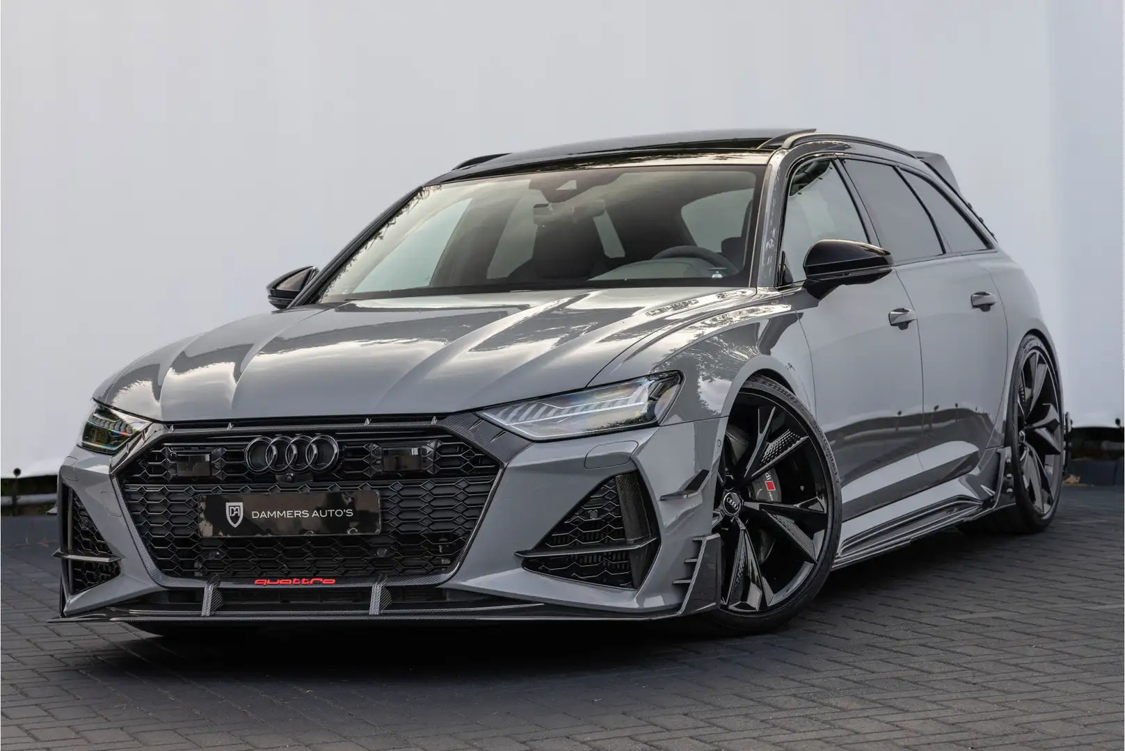 Audi RS6 Avant 4.0 TFSI Quattro 600pk Pano Eventuri Keramis Grijs - 1