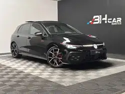 Volkswagen Golf 8 GTI  2.0