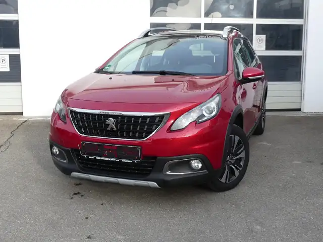Peugeot 2008 Peugeot 2008 Allure PT110 Navi/SHZ/PANO